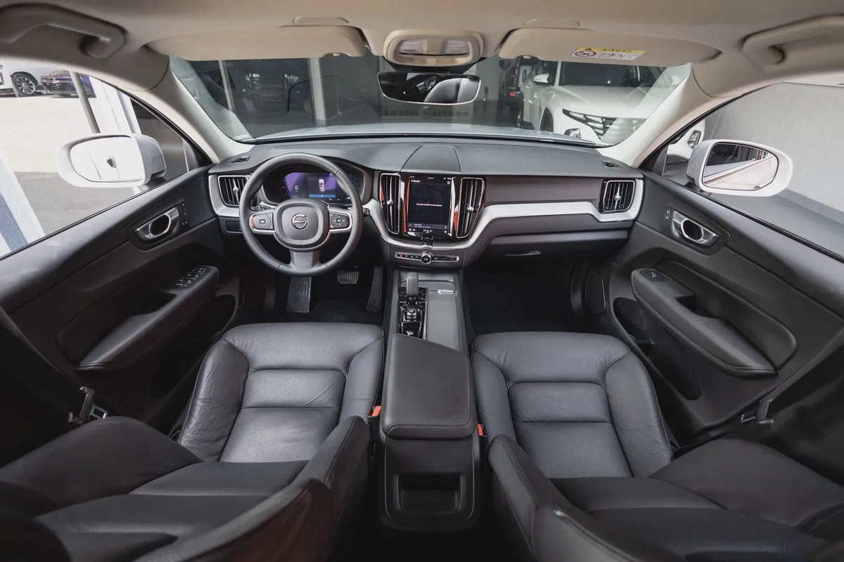 Volvo XC60 2024-11-11