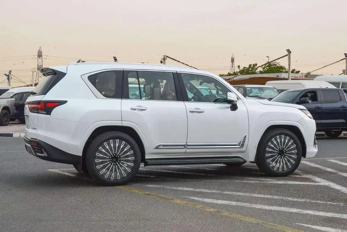Lexus LX600 VIP LX 600 VIP 3.5L-4-0