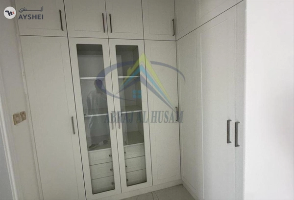 Villa for sale in Al Merief, Khalifa City