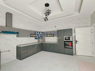 Corner Twin Villa | High Quality Finishes | Wardrobes-18