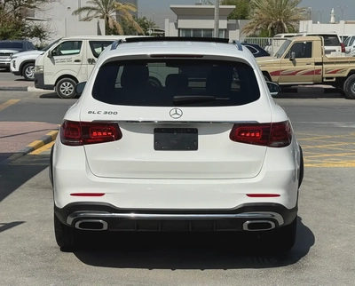 MERCEDES - GLC300 - 2021 - AMG KIT - V4 2,0L - BY TURBO - AMERICAN SPECS VERY GOOD CONDITION-4