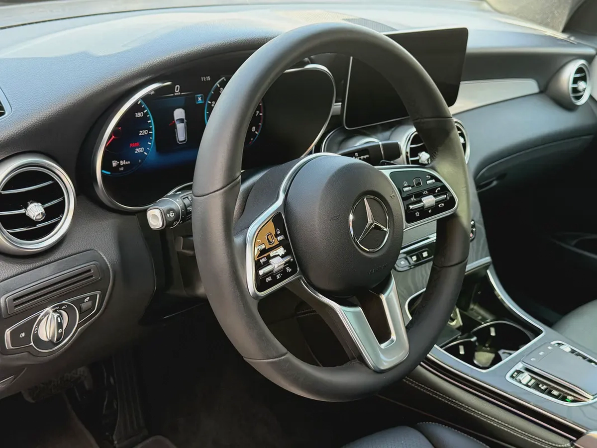 MERCEDES - GLC300 - 2021 - AMG KIT - V4 2,0L - BY TURBO - AMERICAN SPECS VERY GOOD CONDITION