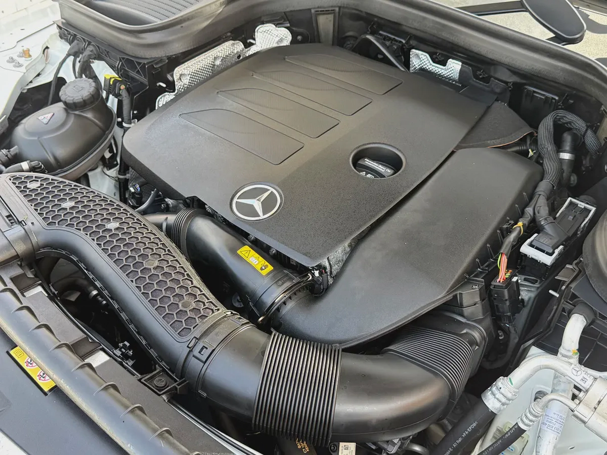 MERCEDES - GLC300 - 2021 - AMG KIT - V4 2,0L - BY TURBO - AMERICAN SPECS VERY GOOD CONDITION
