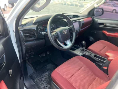 Toyota Hilux GLX 2022 Toyota Hilux 2.7L V4 - 4x4 AWD Original Paint - GCC - Patrol Automatic-9