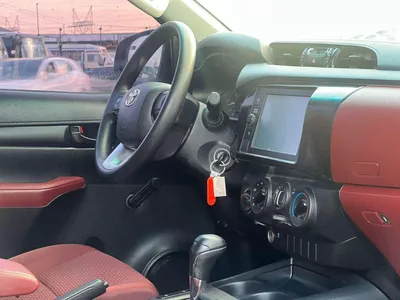 Toyota Hilux GLX 2022 Toyota Hilux 2.7L V4 - 4x4 AWD Original Paint - GCC - Patrol Automatic-13