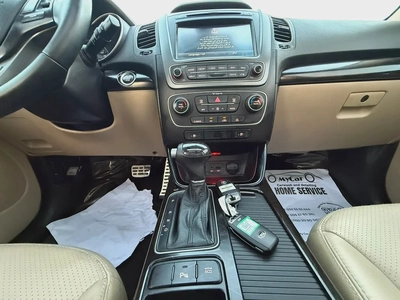 Kia Sorento GT-Line 2014, GCC Specs - Well Maintained-11