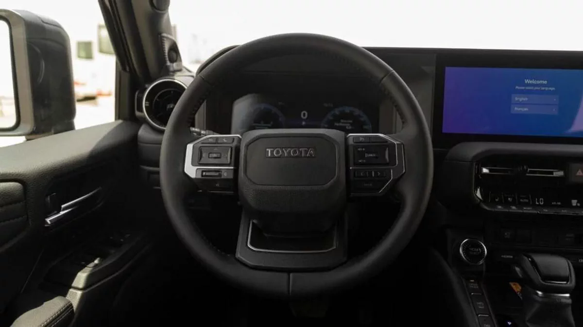 Toyota Prado VXR FULL OPTION DIESEL-9-0