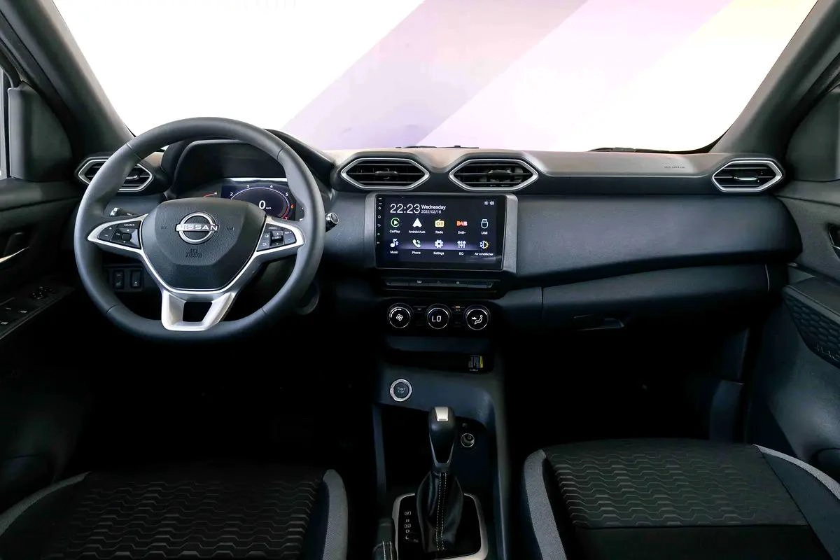 Nissan Magnite S-16-16