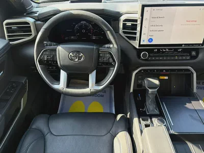 TOYOTA SEQUOIA 2024 MODEL - 4000KMS ONLY-14