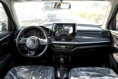 Suzuki Swift GLX Suzuki Swift GLX 2026 GCC specs (FOR EXPORT ONLY)-3