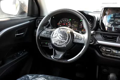 Suzuki Swift GLX Suzuki Swift GLX 2026 GCC specs (FOR EXPORT ONLY)-4
