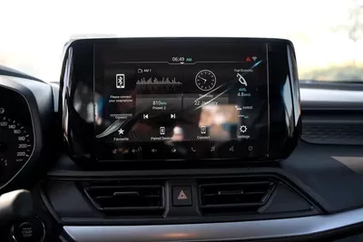 Suzuki Swift GLX Suzuki Swift GLX 2026 GCC specs (FOR EXPORT ONLY)-8