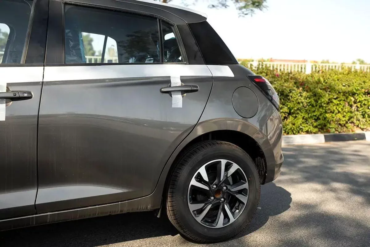 Suzuki Swift GLX Suzuki Swift GLX 2026 GCC specs (FOR EXPORT ONLY)-14-0