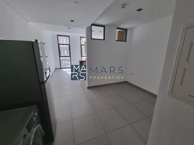 Spacious Studio with Partition for Rent in Al Mamsha, Sharjah – AED 36,000 Yearly-2