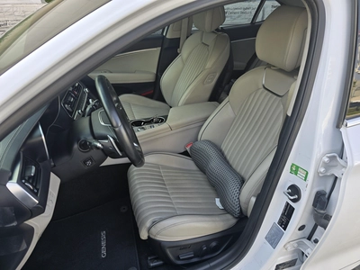 Genesis G70 GCC specs 3.3T RWD-8