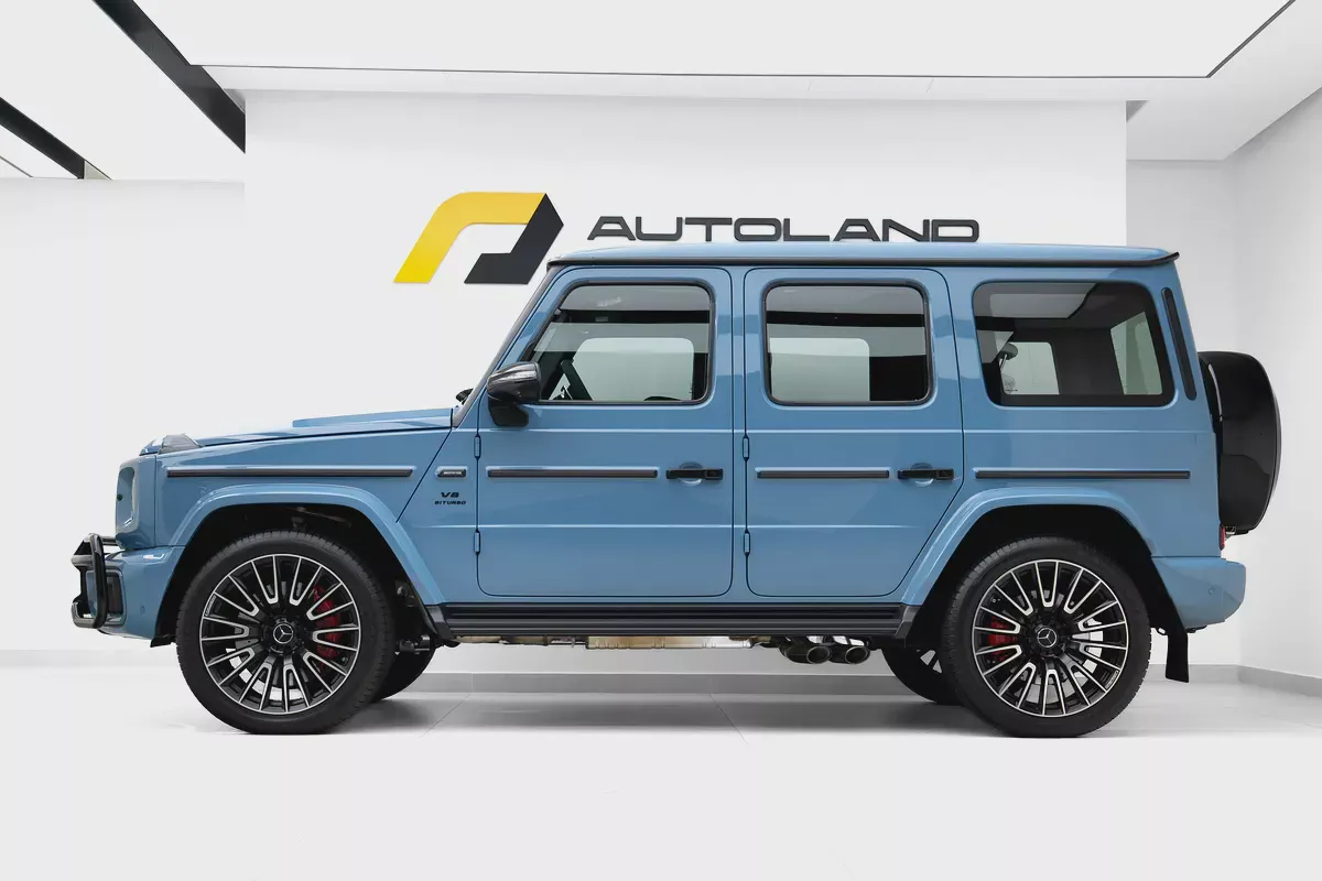 2025 MERCEDES BENZ G63 AMG. GCC. FULL CARBON. DOUBLE NIGHT PACKAGE. MAIN DEALER WARRANTY AND SERVICE-2-2