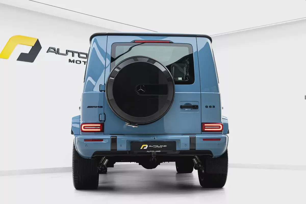 2025 MERCEDES BENZ G63 AMG. GCC. FULL CARBON. DOUBLE NIGHT PACKAGE. MAIN DEALER WARRANTY AND SERVICE-4-4
