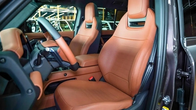 2025 Land Rover Defender 110 Octa - Brand New-3