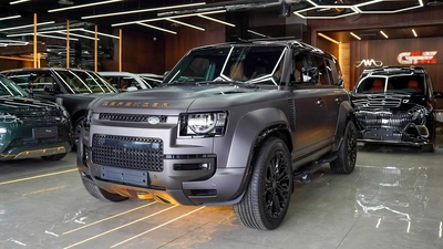 2025 Land Rover Defender 110 Octa - Brand New-14