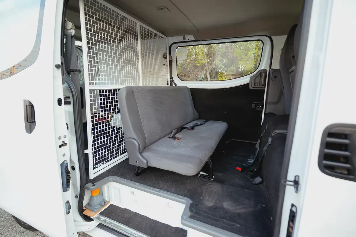 Urvan 6-Seater | Automatic | Standard Roof Delivery Van | GCC Specs | Ref#N32308-10-10