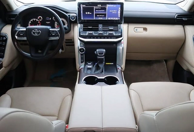 Toyota Land Cruiser GXR -8