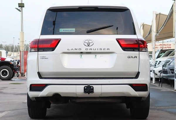 Toyota Land Cruiser GXR 