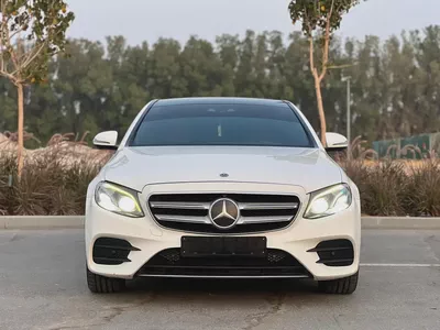Mercedes-Benz E 300 2018 | GCC Specs | Pristine Condition-0