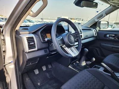 New 2026 Mitsubishi L200-5