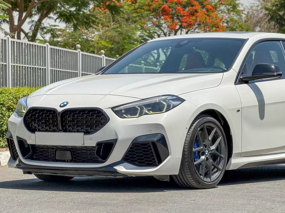 BMW M235i -3-0