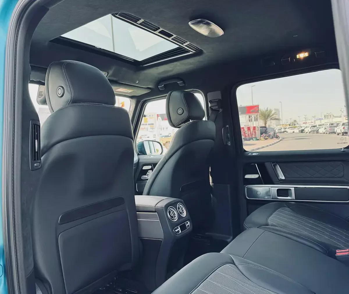 BENZ G63 AMG | 2025 | HYPER BLUE MAGNO | 8000KM DONE | FRESH JAPAN IMPORT-10-10