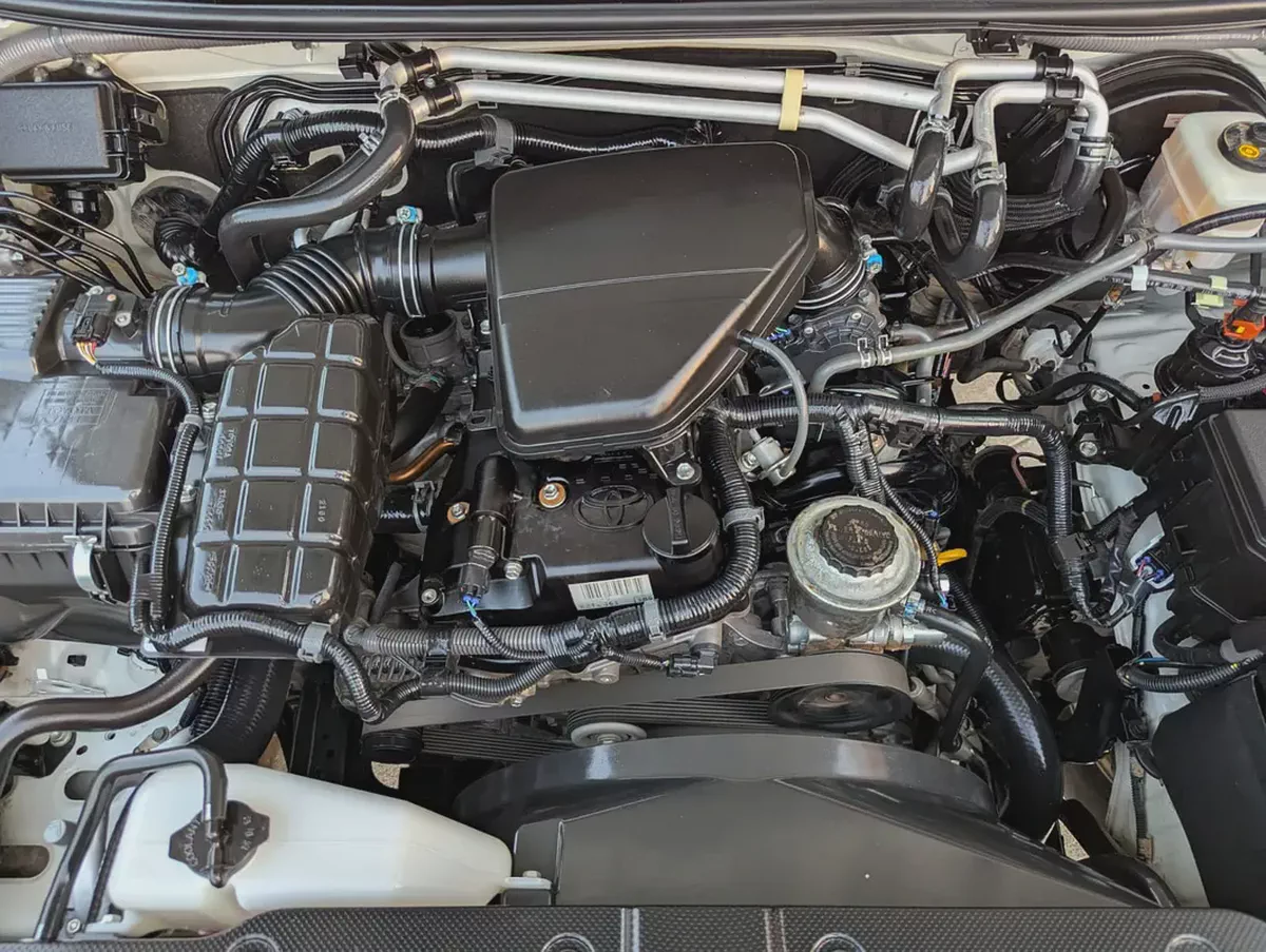 TOYOTA PRADO 2020 GCC V4 2.7L ACCIDENT FREE IN EXCELLENT CONDITION-11-11