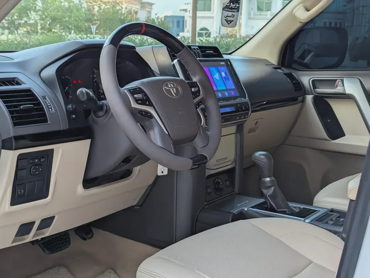 TOYOTA PRADO 2020 GCC V4 2.7L ACCIDENT FREE IN EXCELLENT CONDITION-19-19