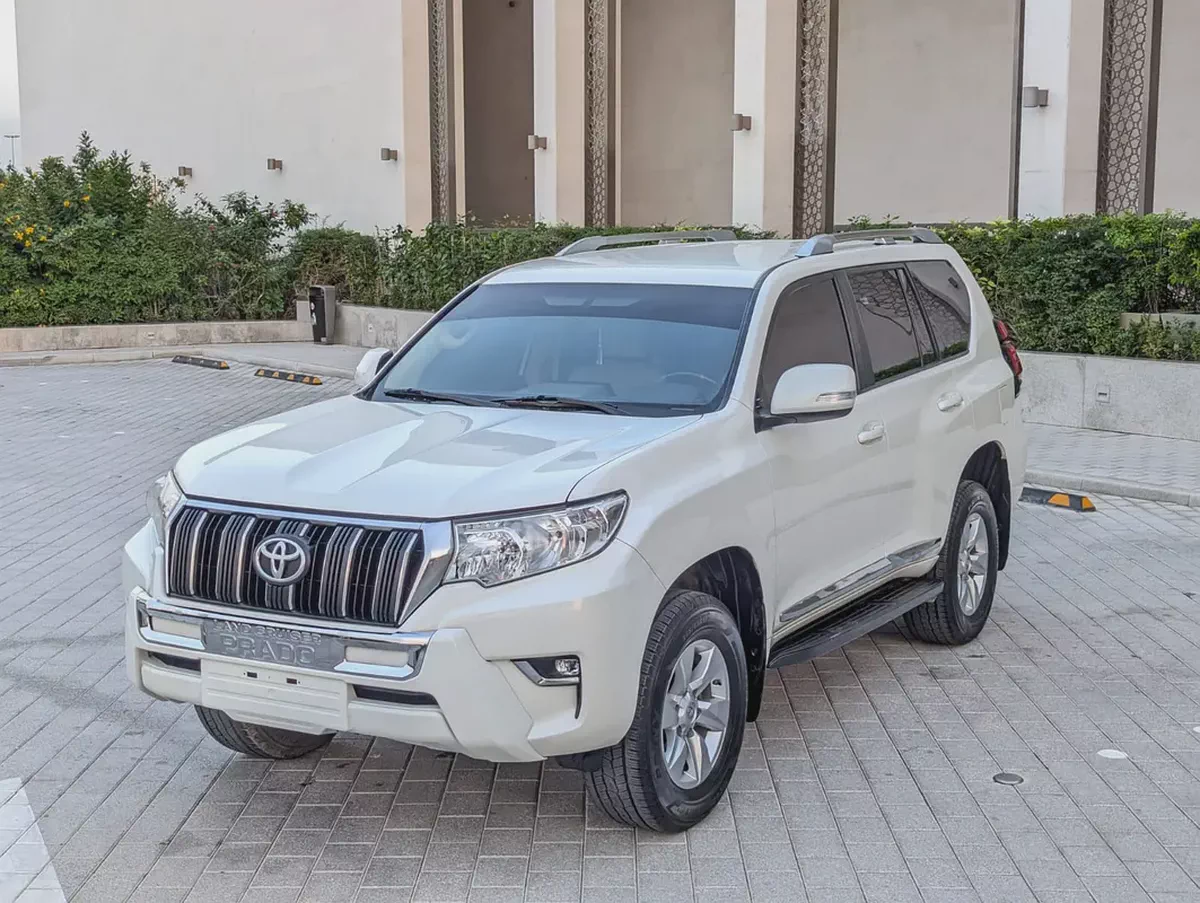 TOYOTA PRADO 2020 GCC V4 2.7L ACCIDENT FREE IN EXCELLENT CONDITION-1-1