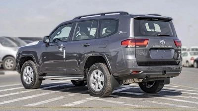 Toyota Land Cruiser (LHD) LC300 GXR 4.0P AT MY2025– GREY-6