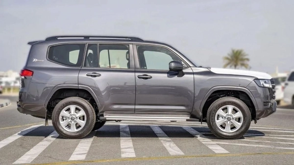 Toyota Land Cruiser (LHD) LC300 GXR 4.0P AT MY2025– GREY