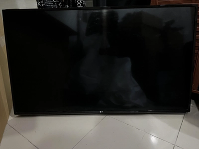 LG Smart 4K TV 49inch-0