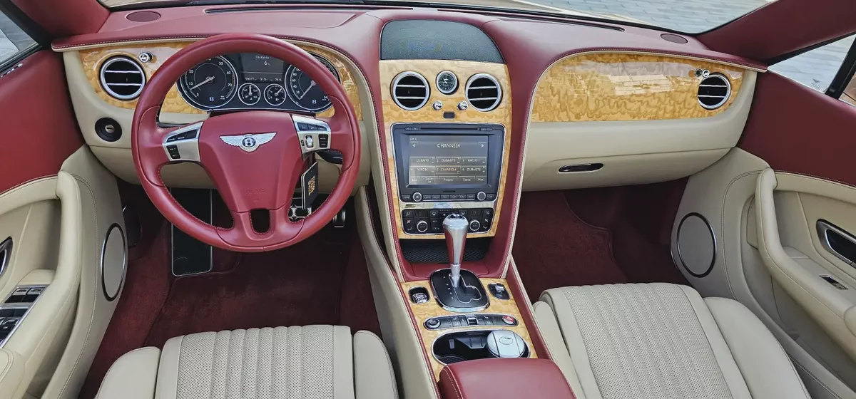 2016 Bentley Continental GT Convertible-Excellent Condition-11-11