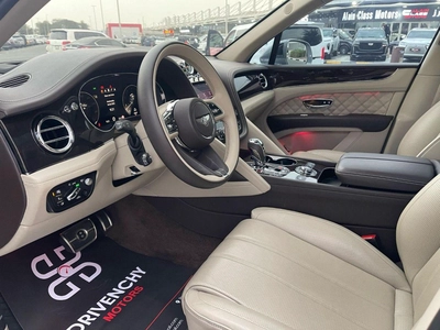 Bentley Bentayga FIRST EDITION-8