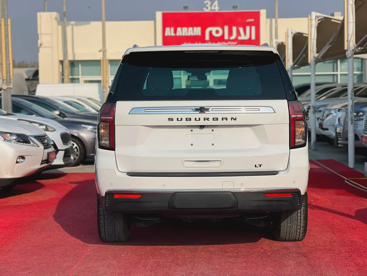 2023 Chevrolet Suburban LT | 360 Camera | GCC | V8, 5.3 | Ref#1071-4-4
