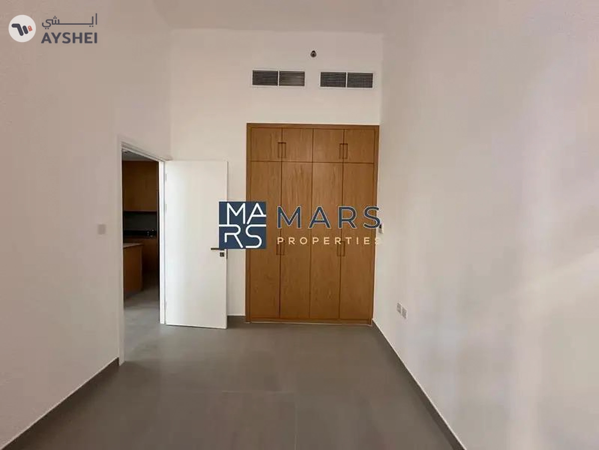 Charming 1BHK with Private Garden Retreat