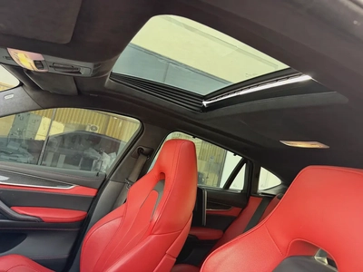 2019 BMW X6M-12