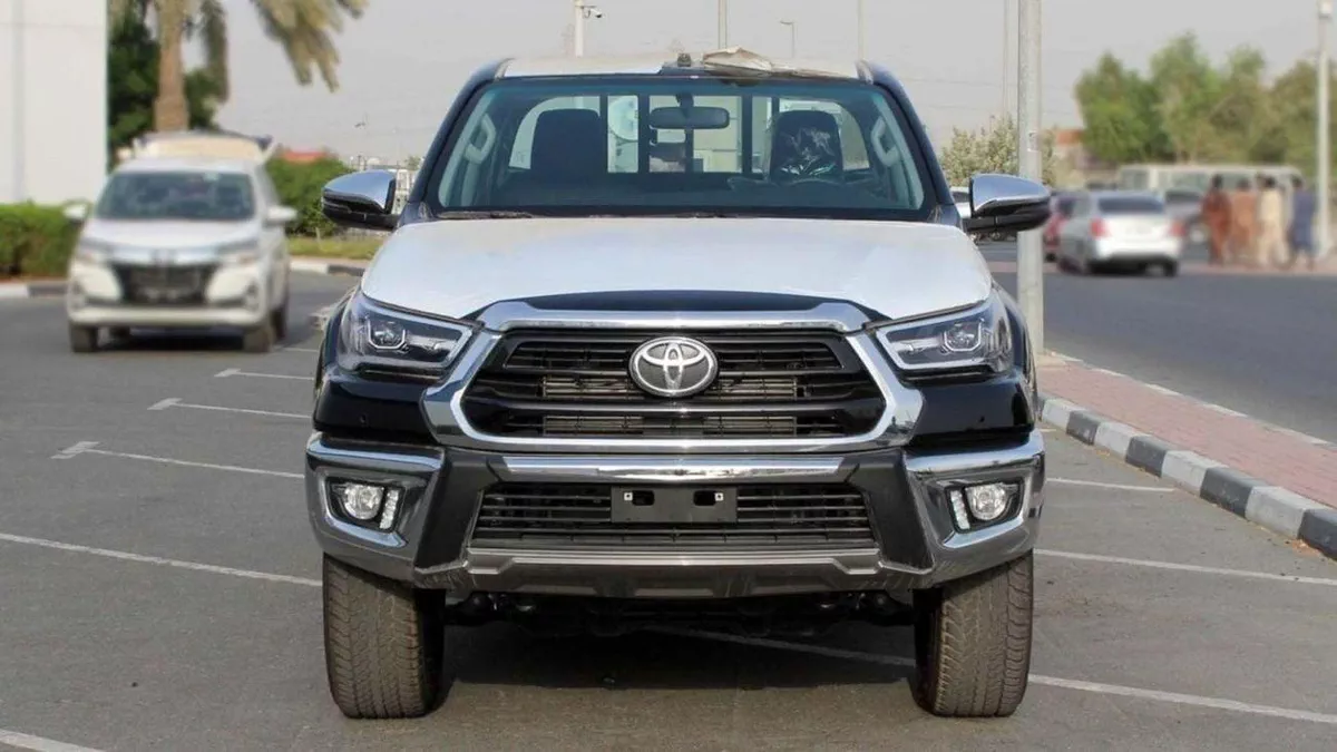 Toyota Hilux SGLX TOYOTA 2.4L D DC 4WD AT Full option-1-0