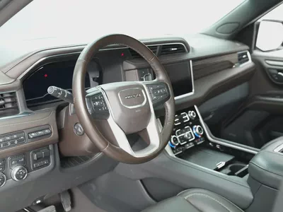 GMC Yukon Denali 2023 | GCC Specs | Low Mileage | Warranty-9