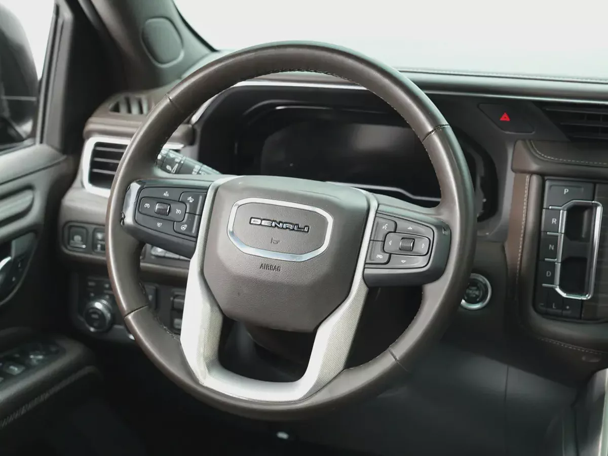 GMC Yukon Denali 2023 | GCC Specs | Low Mileage | Warranty-6-6