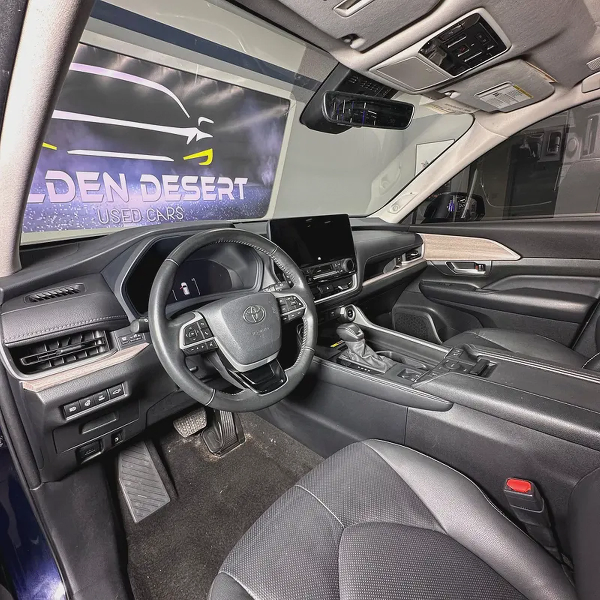 2024 Toyota Grand Highlander Limited Hybrid-8-8