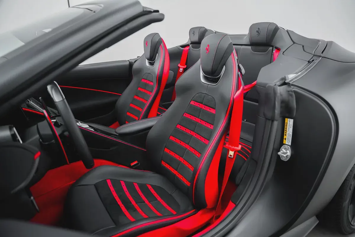 2026 Ferrari Roma Spider-9-9
