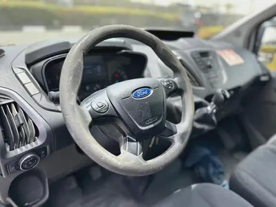 Ford Transit Van 2021 - GCC Specs - Excellent Condition-3