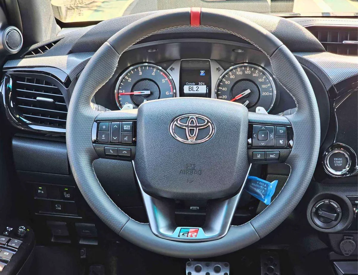 Toyota Hilux GR SPORT / 2.8L DIESEL V4 / RADAR / 360*CAMERA / BULLBAR / FULL OPTION (CODE# HGRD)-12-0
