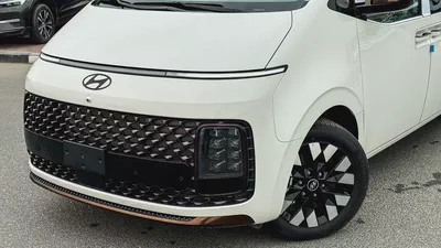 Hyundai Staria Premium 3.5L V6 GCC Brand New 2026-1
