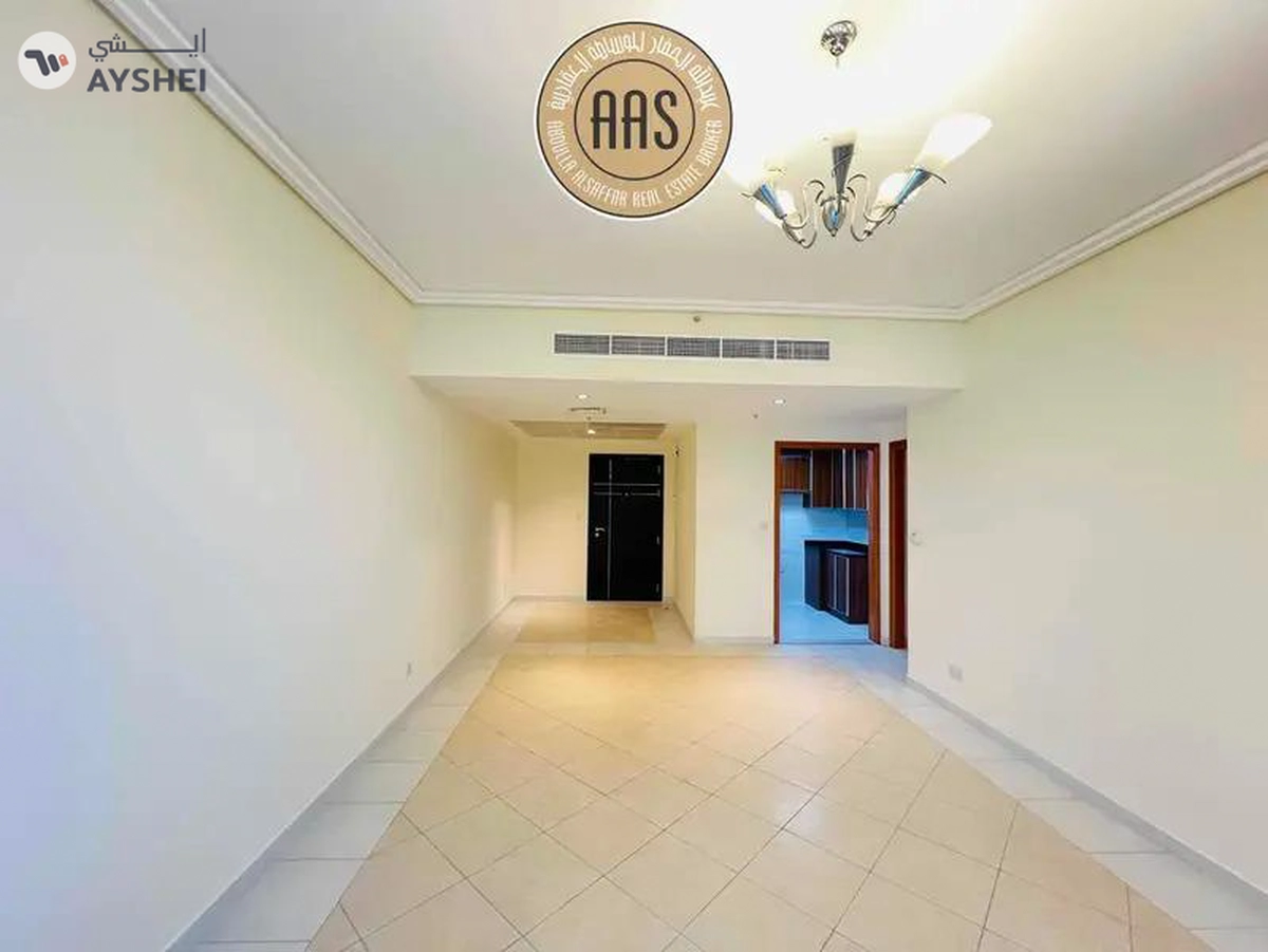 Prime Location || High Floor || 3 Bedroom Hall || In 140K Only-1-1